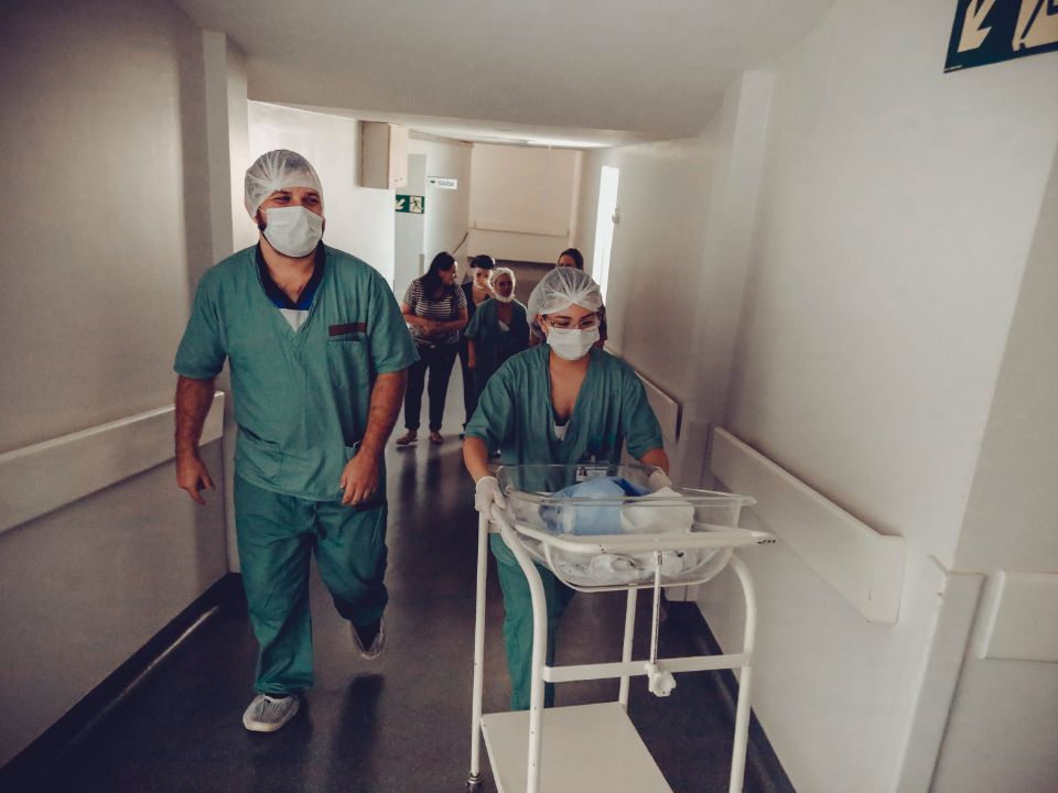 Celebrando a Nuestros Enfermeros en Ingenes: Día de las Enfermeras y los Enfermeros