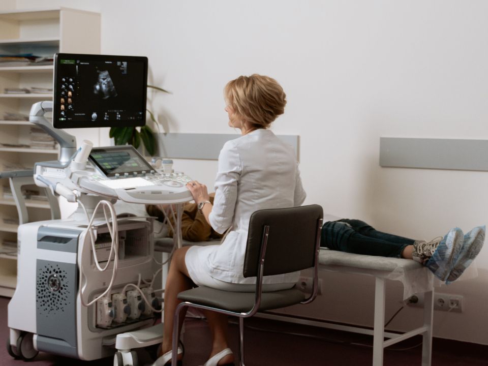 La Ecografía Salvando Vidas: Cómo la Tecnología Impacta en la Fertilidad