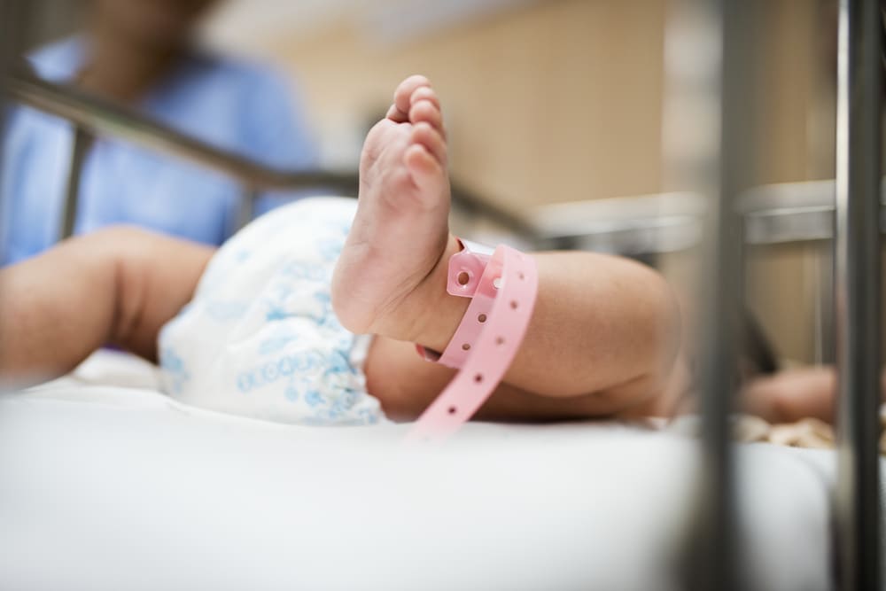 Primer nacimiento por FIV: El comienzo de una revolución en la medicina reproductiva