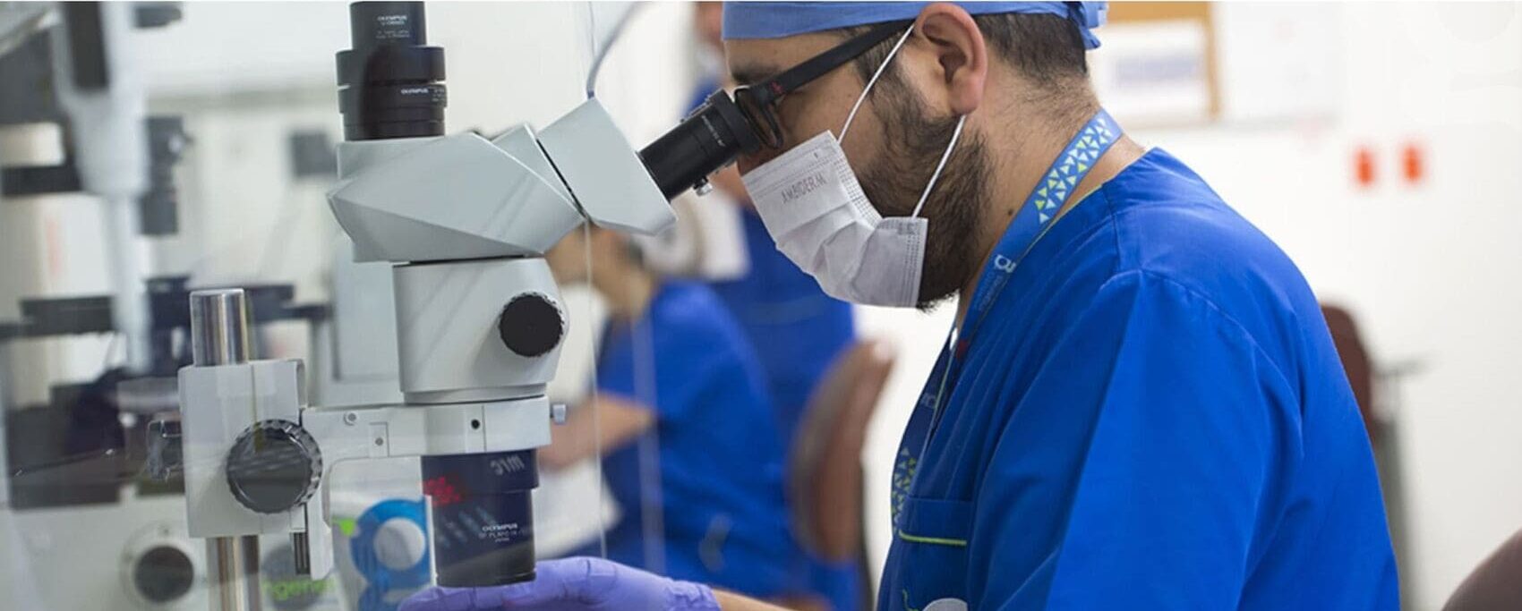 Día del Biólogo: La Ciencia que Hace Posible el Sueño de Tener un Bebé