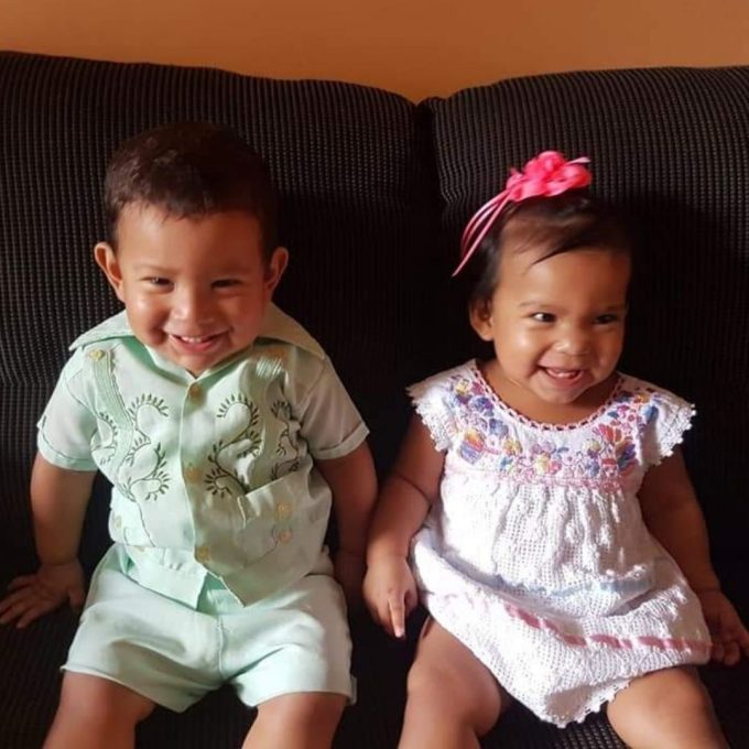 in-vitro-fertilization-testimonies-happy-twin-girl-and-boy