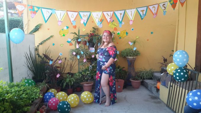 IVF pregnancy woman +35 twins