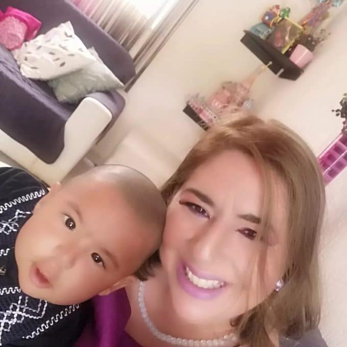 Beatriz y su bebé, Santiago – Familia Ingenes