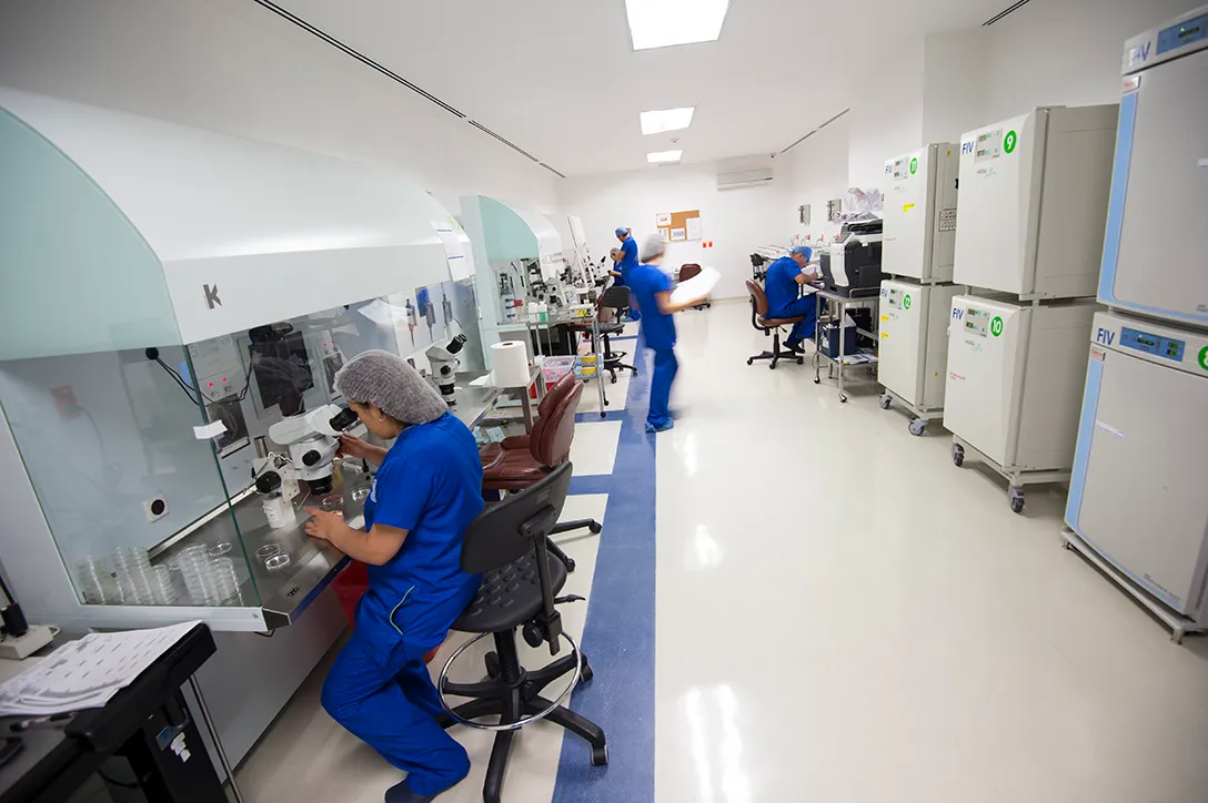 Ingenes embryology laboratory with embryo incubation technology