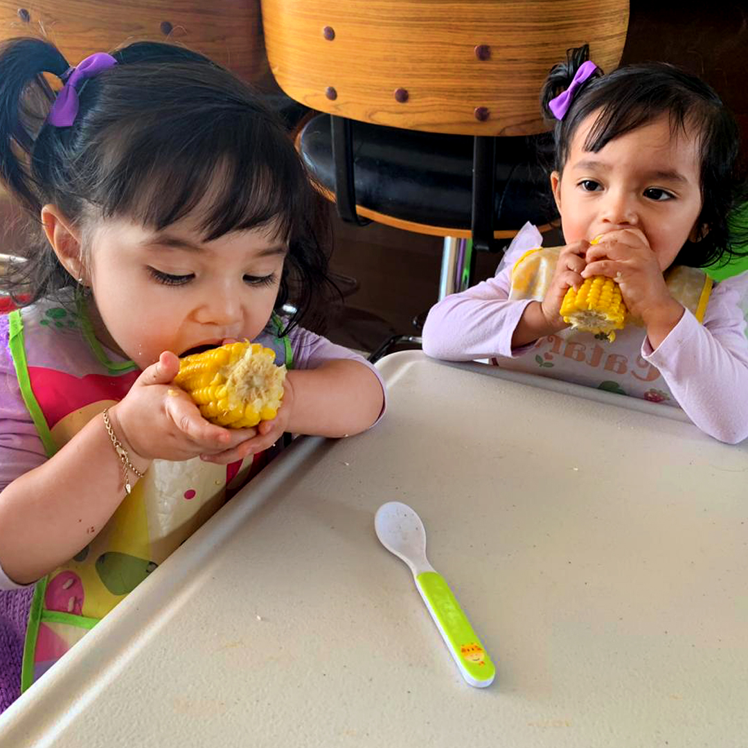 Ingenes babies feeding